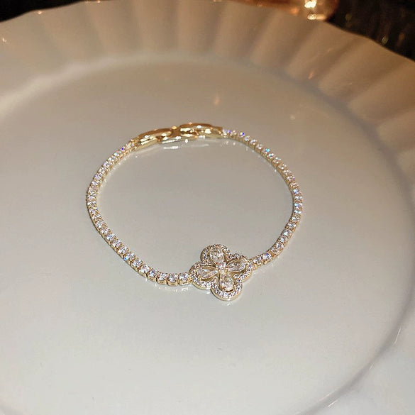 Wholesale Light Luxury Women's Copper Zircon Horseshoe Buckle Geometric Bracelet 18K Real Gold Electroplated