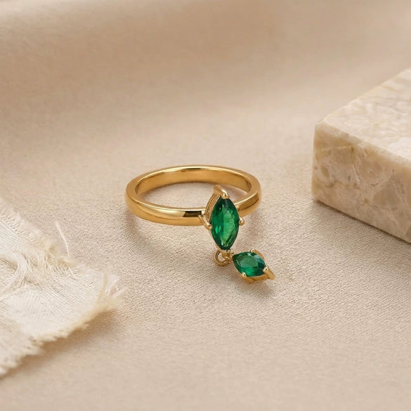 Wholesale Light Luxury Women's Fruit Shaped Stainless Steel Chain Ring With Double Diamonds And White And Green Zircon Electroplated