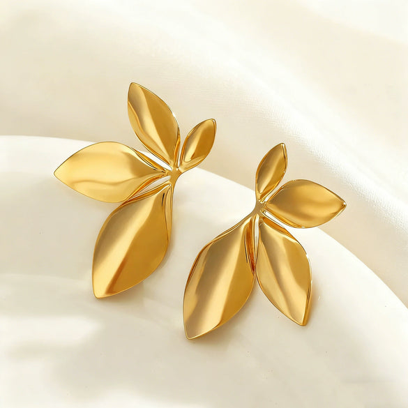 Wholesale Light Luxury Women's Hydraulic Pressure Stainless Steel Leaf Earrings