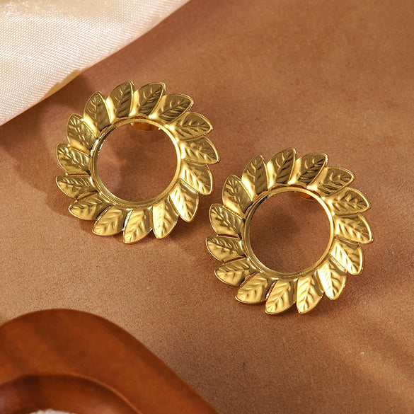 Wholesale Light Luxury Women's Stainless Steel Stamped Geometric Sunflower Earrings