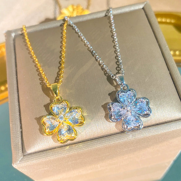 Wholesale Light Luxury Women's Titanium Steel Necklace With Zircon Inlaid Four Leaf Clover And Heart Shaped Flower Pendant On O Shaped Chain