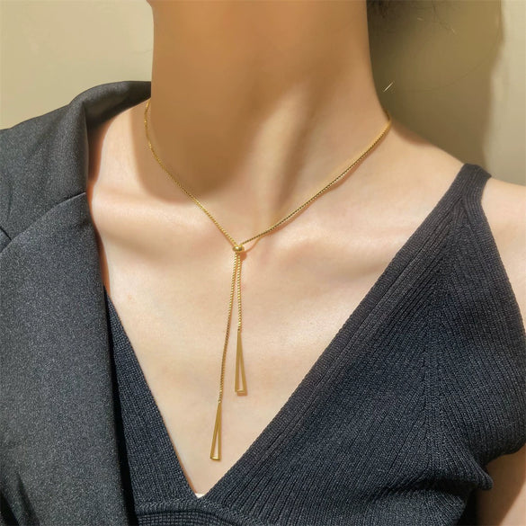 Wholesale Long Tassel Sweater Chain With Geometric Pendant Retro Fashion Alloy Necklace With Electroplating