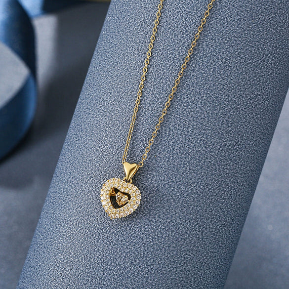 Wholesale Love Hollow Diamond Embedded Peach Heart Titanium Steel Clavicle Necklace For Women