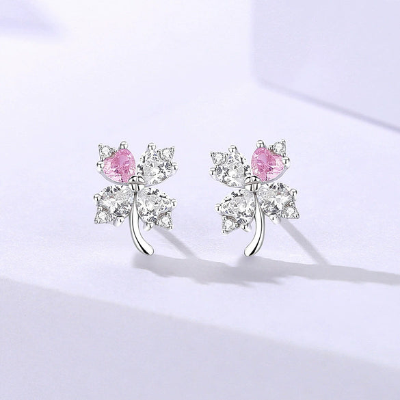 Wholesale Lucky Clover Stud Earrings For Women In Fresh Mori Style Made Of Sterling Silver S925 With Flower Pattern And Diamond Design