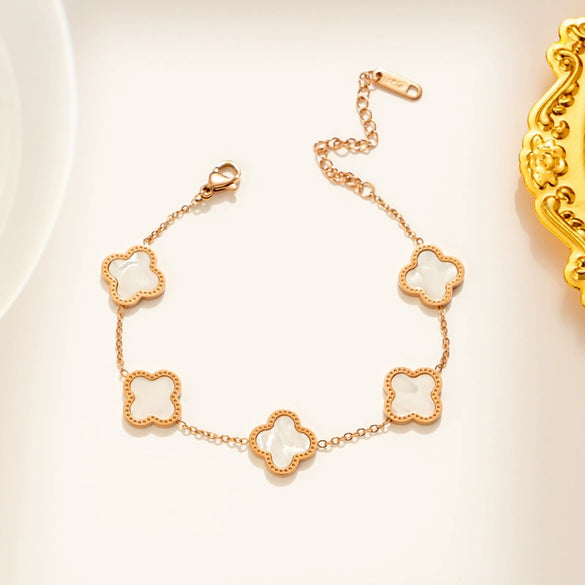 Wholesale Lucky Clover Titanium Steel Bracelet With 18K Rose Gold Colorfast Electroplating For Women In Light Luxury Geometric Style