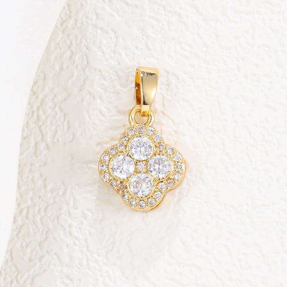 Wholesale Lucky Fancy Fourleaf Clover Necklace For Women Copper 18K Gold Plated Ins Style