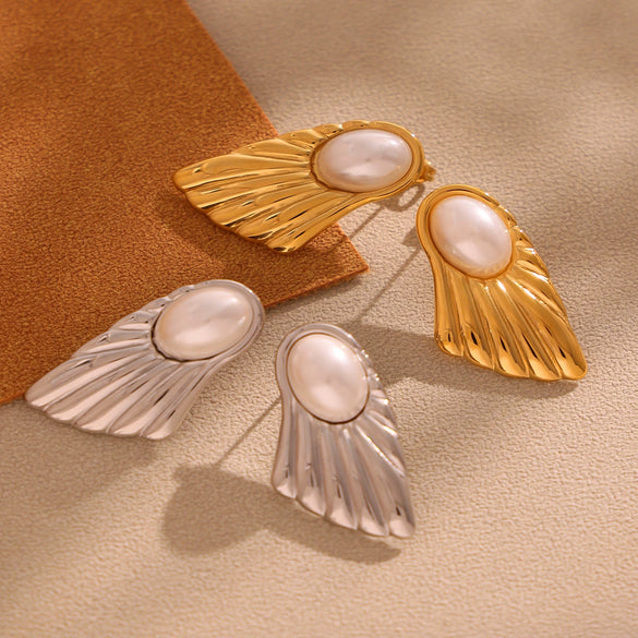 Wholesale Luxury French Retro Style Electroplated 18K Gold Stainless Steel And Shell Beads Geometric Earrings For Women