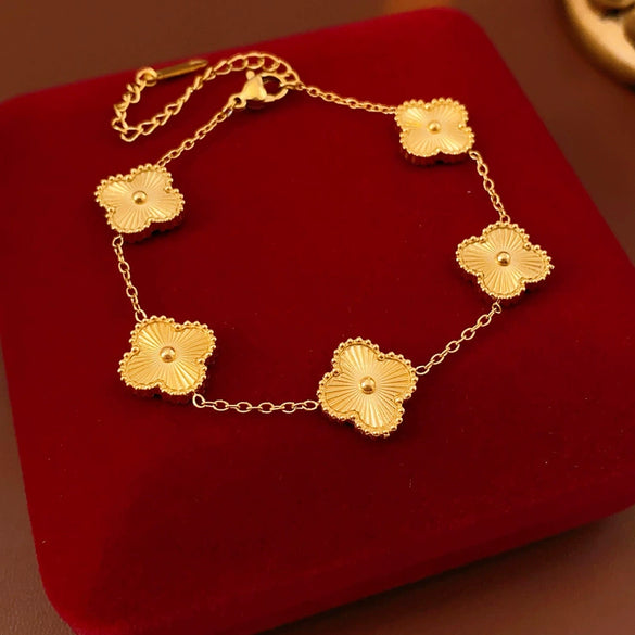 Wholesale Luxury Silver Bracelet With Imitation Pearls And Geometric Zirconia For Women