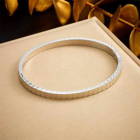 Wholesale Magnetic Czech Diamond Bracelet Titanium Steel Geometric Style Electroplated Unisex Jewelry