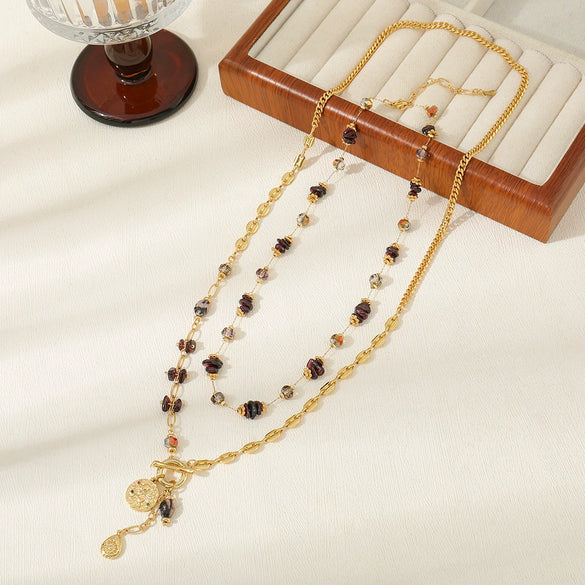 Wholesale Maillard Retro Autumn And Winter Natural Garnet Crystal Beaded Handmade Geometric Necklace With Copper And Woolen Chain