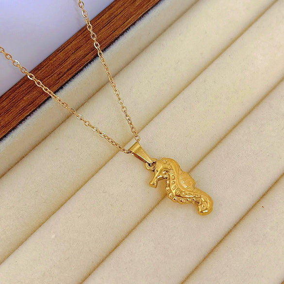 Wholesale Marine Series Titanium Steel Three Dimensional Hollow Shell Pendant Necklace And Bracelet Jewelry Set For Women With Electroplating Animal And Zodiac Shape