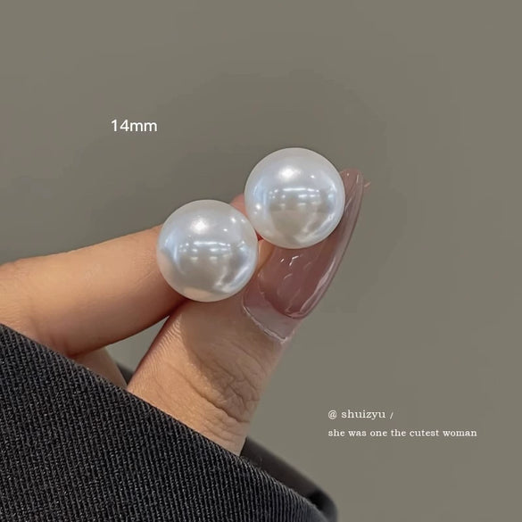 Wholesale Metal Alloy Cat's Eye Earrings With Geometric Pattern Retro Exaggerated Style For Women