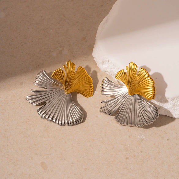 Wholesale Metal Alloy Flower Tassel Earrings With Electroplating Exaggerated And Fashionable For Women