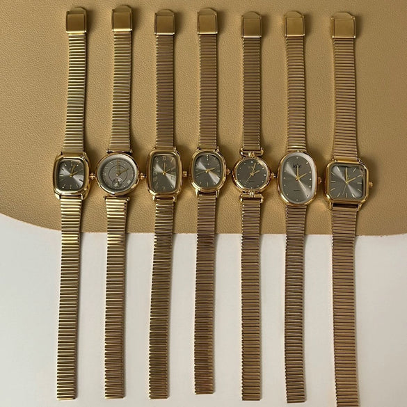 Wholesale Metal Band Quartz Women's Watch With Oval Dial And Medieval Style