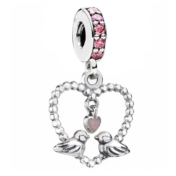 Wholesale Metal Beaded Love High Heels Pendant Bracelet Necklace With Totem Pattern And Electroplating Treatment For Valentine's Day Accessories
