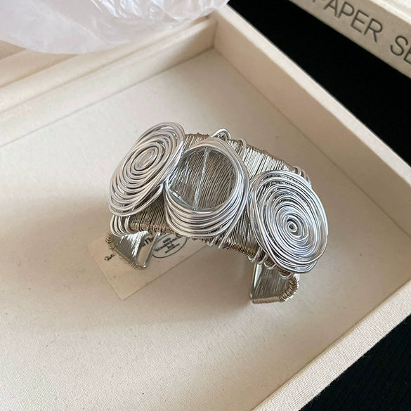 Wholesale Metal Bracelet With Geometric Style Electroplated For High End Feel Wide Edge Personality Exquisite Light Luxury Temperament