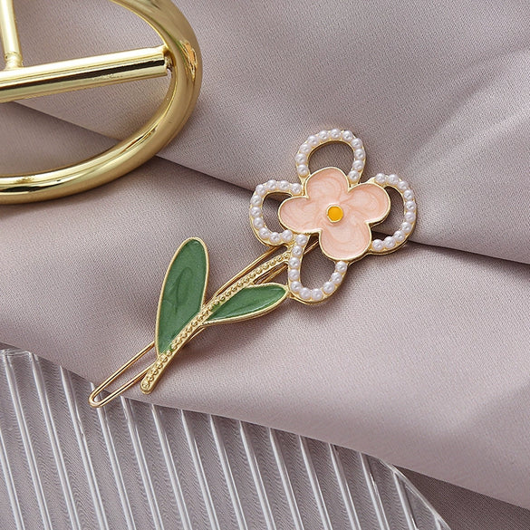 Wholesale Metal Flower Hairpin For Women With Electroplating Treatment