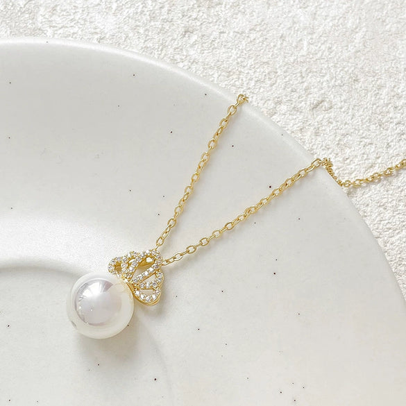 Wholesale Metal Goldplated Crown Pendant Diy Accessory Materials With Colorpreserving Zircon And Electroplating Process