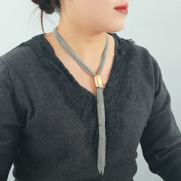 Wholesale Metal Heart Shape Punk Style Pendant Collar Necklace For Ladies With Electroplating