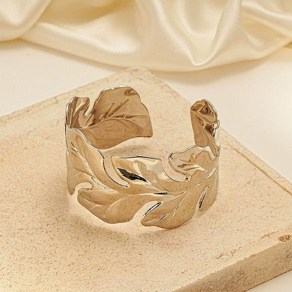 Wholesale Metal Irregular Geometric Opening Bracelet Electroplated Jewelry For Women
