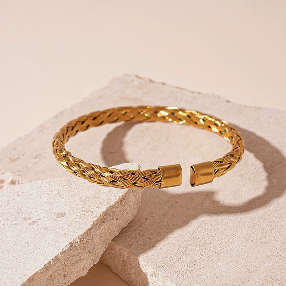 Wholesale Metal Irregular Geometric Opening Bracelet Electroplated Jewelry For Women