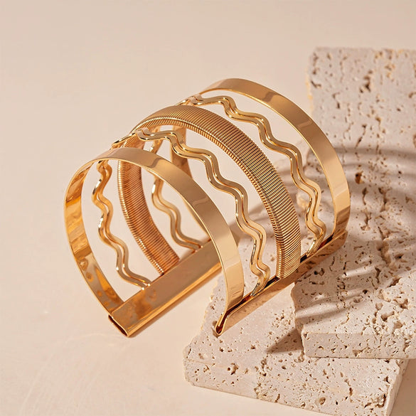 Wholesale Metal Irregular Geometric Opening Bracelet Electroplated Jewelry For Women