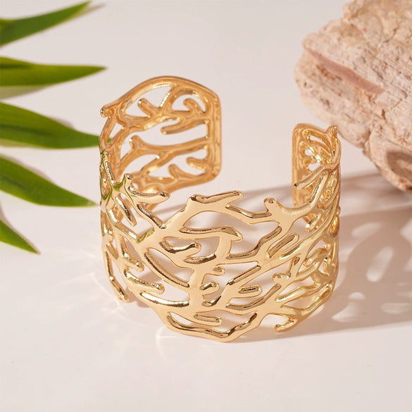 Wholesale Metal Irregular Geometric Opening Bracelet Electroplated Jewelry For Women