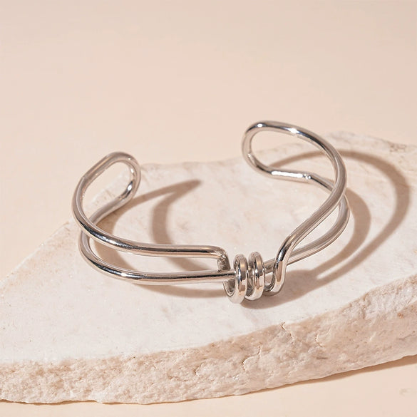 Wholesale Metal Irregular Geometric Opening Bracelet Electroplated Jewelry For Women