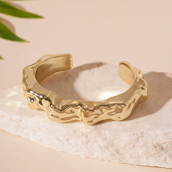 Wholesale Metal Irregular Geometric Opening Bracelet Electroplated Jewelry For Women