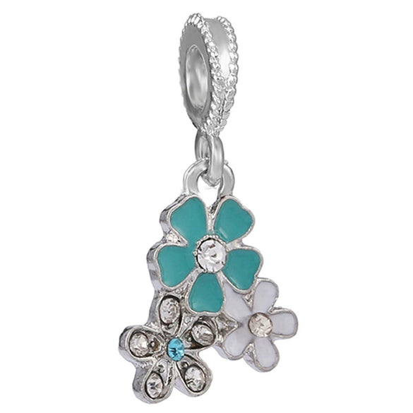 Wholesale Metal Minimalist Fourleaf Clover Totem Diamondencrusted Spring Flower Pendant Diy Bracelet Accessories With Electroplating
