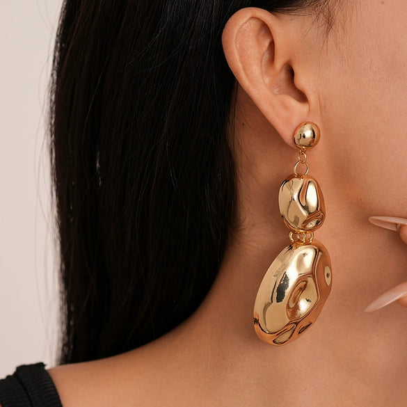 Wholesale Metal Oval Earrings And Necklace Set With Cross Crown Roman Numerals Pattern For Women Electroplated Light Luxury Style Clavicle Chain