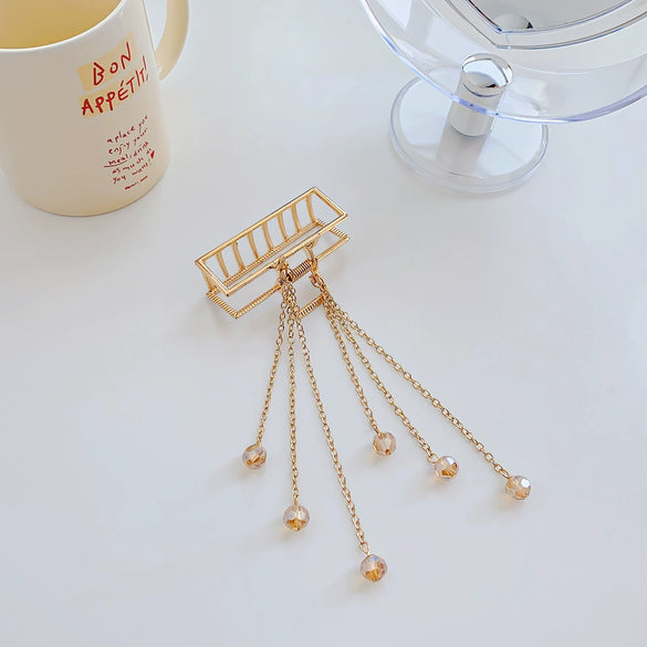 Wholesale Metal Pearl Tassel Butterfly Handmade Hair Clip For Women