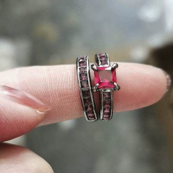 Wholesale Metal Purple Stone Zircon Ring With Geometric Design And Electroplating For Women