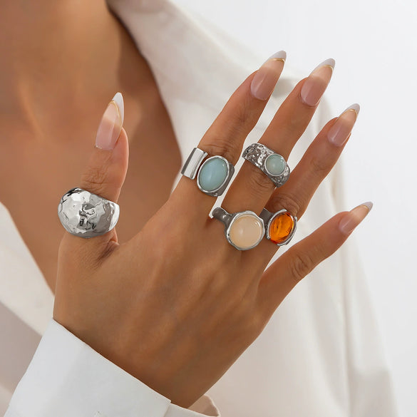 Wholesale Metal Retro Geometric Pattern Electroplated Women's Ring And Bracelet