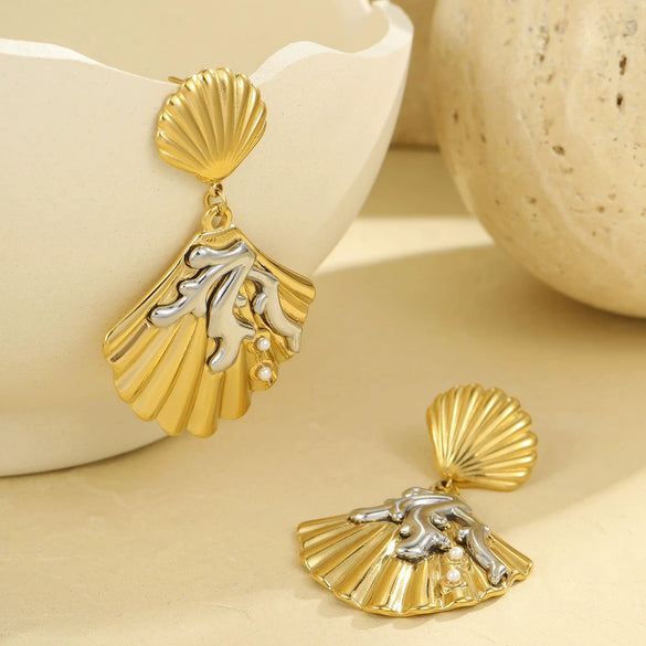 Wholesale Metal Shell Series Stainless Steel Jewelry With Geometric Pattern Electroplated 18K Gold For Women