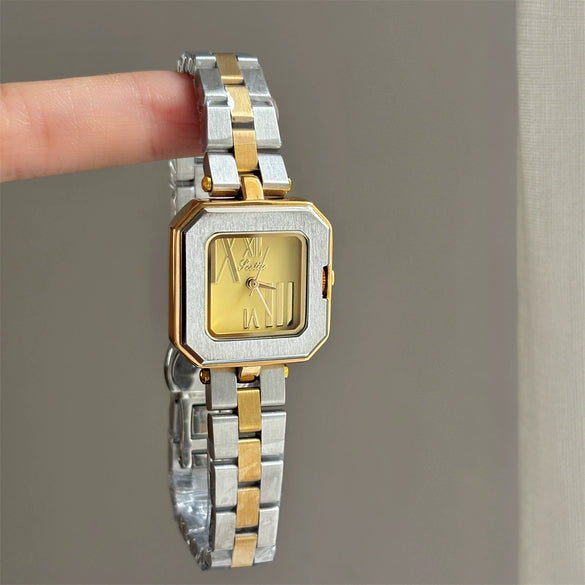 Wholesale Metal Small Square Watches With Steel Straps Fashionable Stylish General Gender Pointer Display