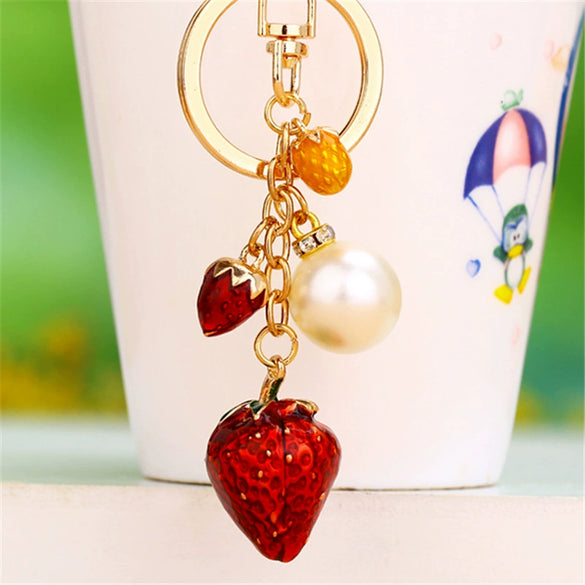 Wholesale Metal Strawberry Creative Cute Women's Rhinestone Keychain