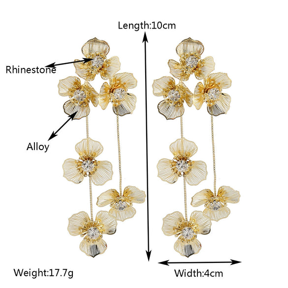 Wholesale Metal Zinc Alloy Flowershaped Electroplated Earrings For Women