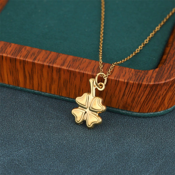 Wholesale Minimalist Asymmetrical Geometric Four Leaf Clover Pattern 18K Gold Electroplated Stainless Steel Pendant Cross Chain Necklace For Women