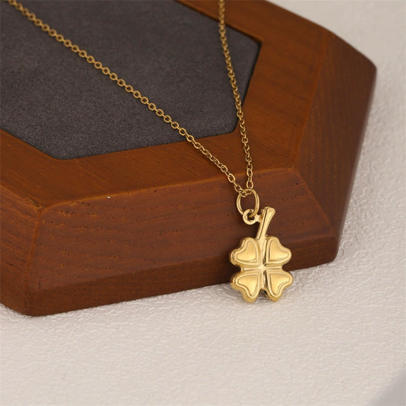 Wholesale Minimalist Asymmetrical Geometric Four Leaf Clover Pattern 18K Gold Electroplated Stainless Steel Pendant Cross Chain Necklace For Women