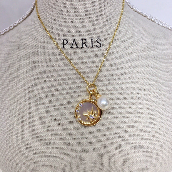 Wholesale Minimalist Copper Freshwater Pearl Pendant Necklace With Round Pearls And Sea Shell Design