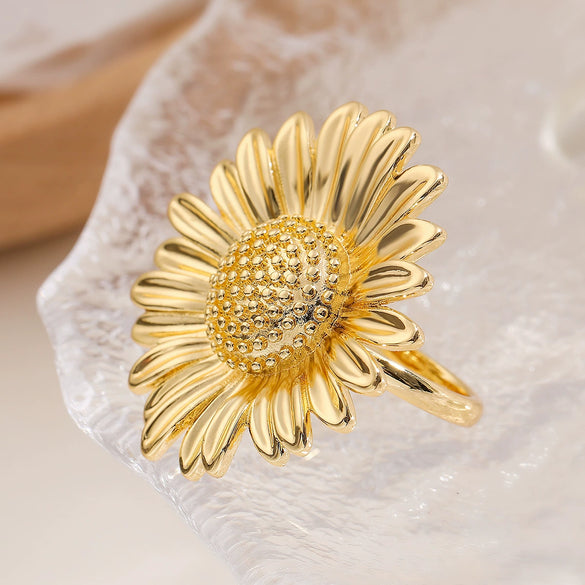 Wholesale Minimalist Copper Micropaved Geometric Starfish Conch Open Ring For Women