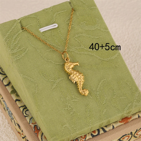 Wholesale Minimalist Geometric Electroplated 18K Gold Pendant Stainless Steel Cross Chain Seahorse Clavicle Necklace Jewelry For Women