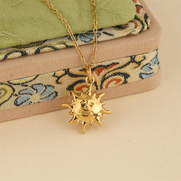 Wholesale Minimalist Geometric 18K Gold Electroplated Stainless Steel Cross Chain Pendant Necklace For Women