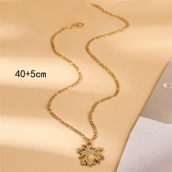 Wholesale Minimalist Geometric 18K Gold Electroplated Stainless Steel Pendant Necklace For Women