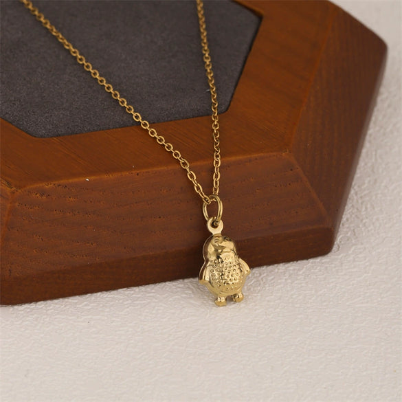 Wholesale Minimalist Geometric 18K Gold Electroplated Stainless Steel Penguin Pendant Necklace For Women
