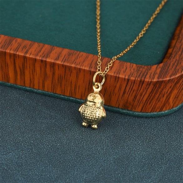 Wholesale Minimalist Geometric 18K Gold Electroplated Stainless Steel Penguin Pendant Necklace For Women