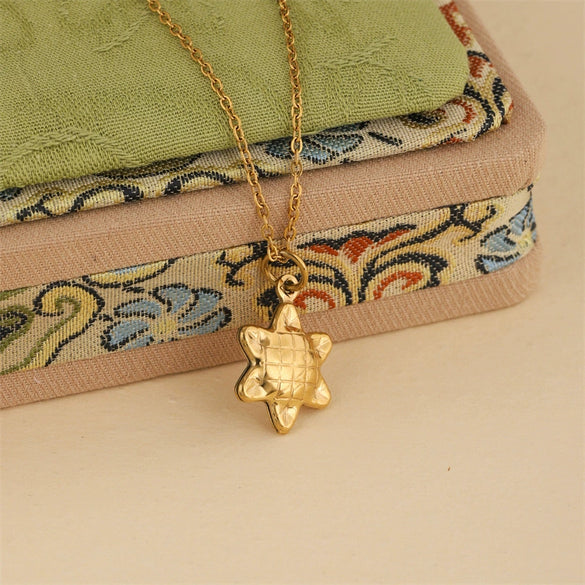 Wholesale Minimalist Geometric 18K Gold Plated Stainless Steel Irregular Flower Cross Chain Pendant Necklace For Women