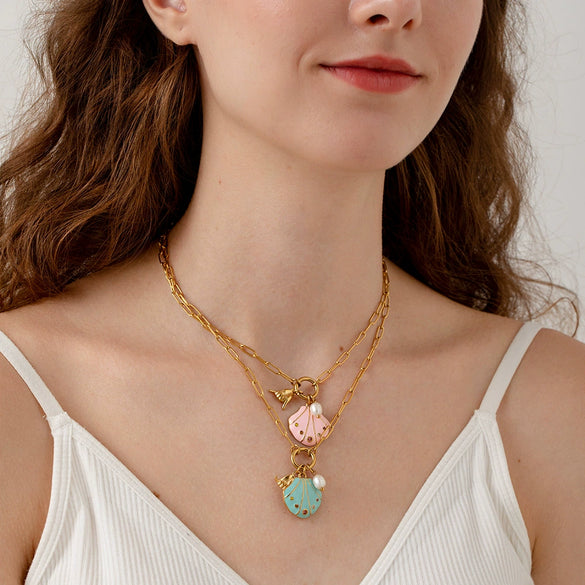 Wholesale Minimalist Geometric Stainless Steel Cross Chain 18K Gold Plated Waterproof Pendant Necklace For Women