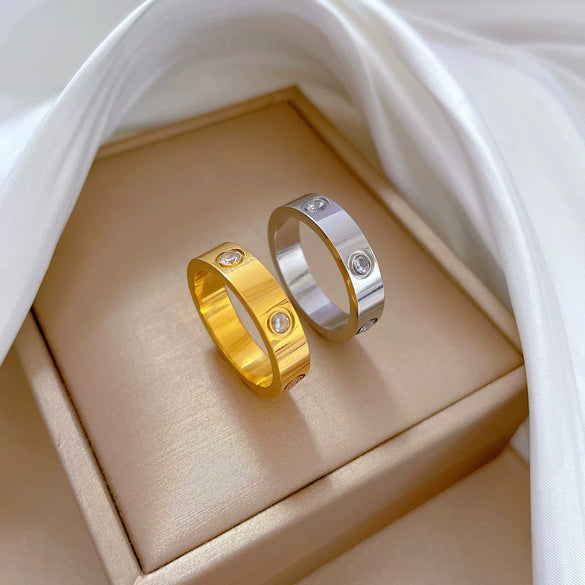 Wholesale Minimalist Geometric Titanium Steel Crown Pattern Polished Bungee Ring For Unisex